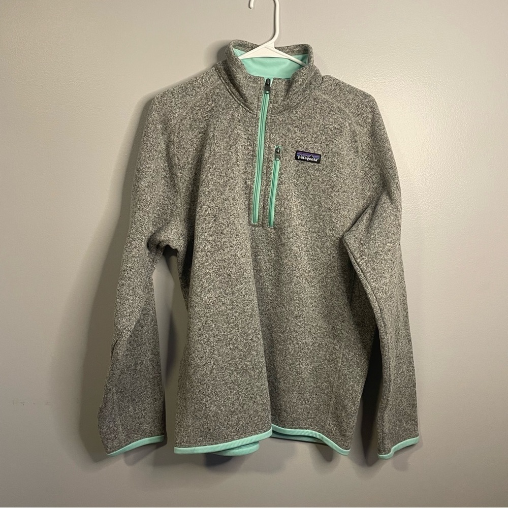 Patagonia Quarter Zip - Picture 4 of 4